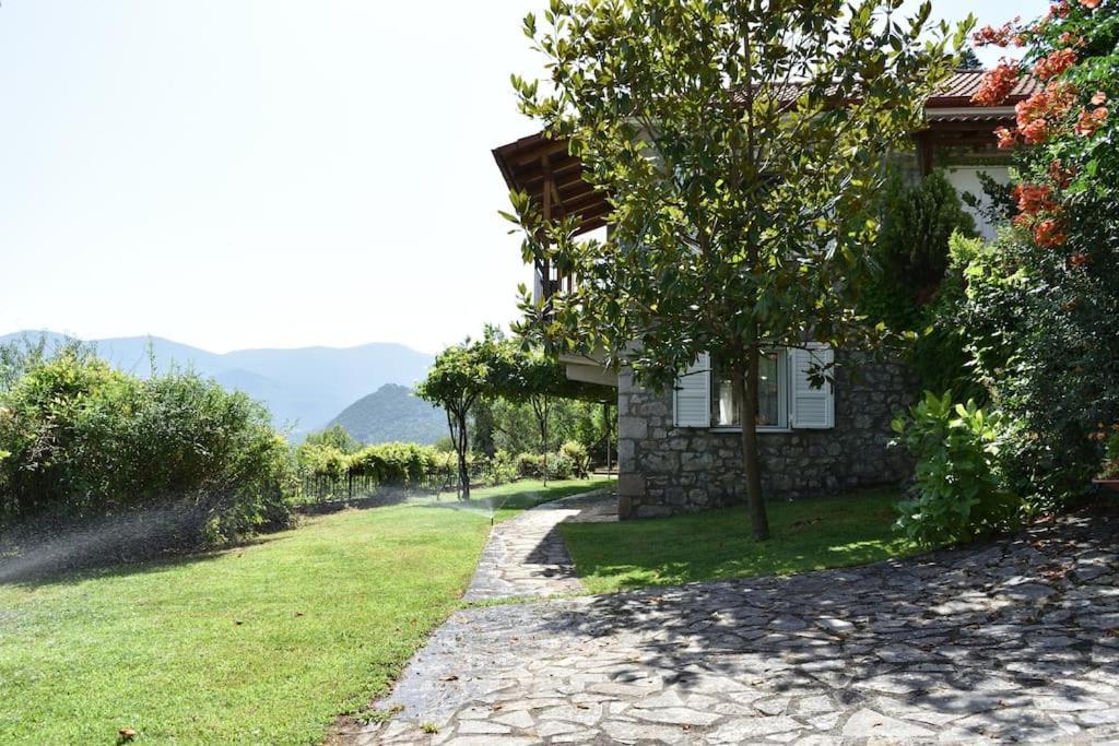 Holiday Cottage Lílaia Esterno foto
